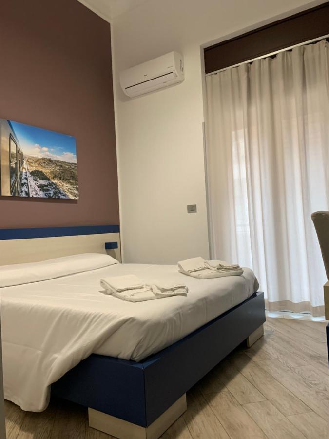 Guesthouse Ughetti 21 Catania Kültér fotó