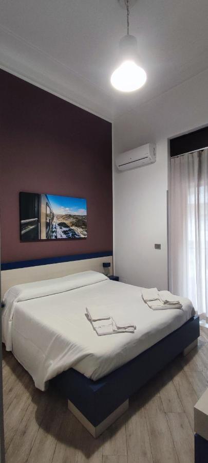 Guesthouse Ughetti 21 Catania Kültér fotó