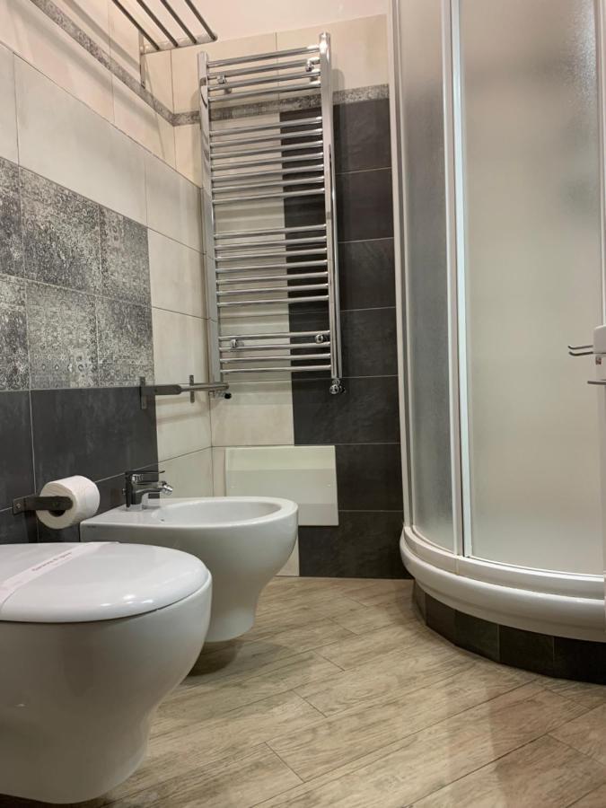 Guesthouse Ughetti 21 Catania Kültér fotó
